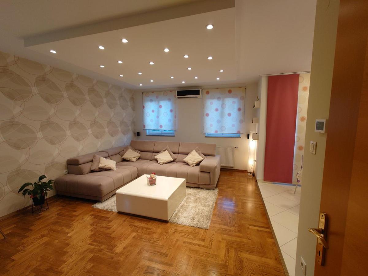 Апартаменти Apartman Mare Nostrum**** Рієка Екстер'єр фото
