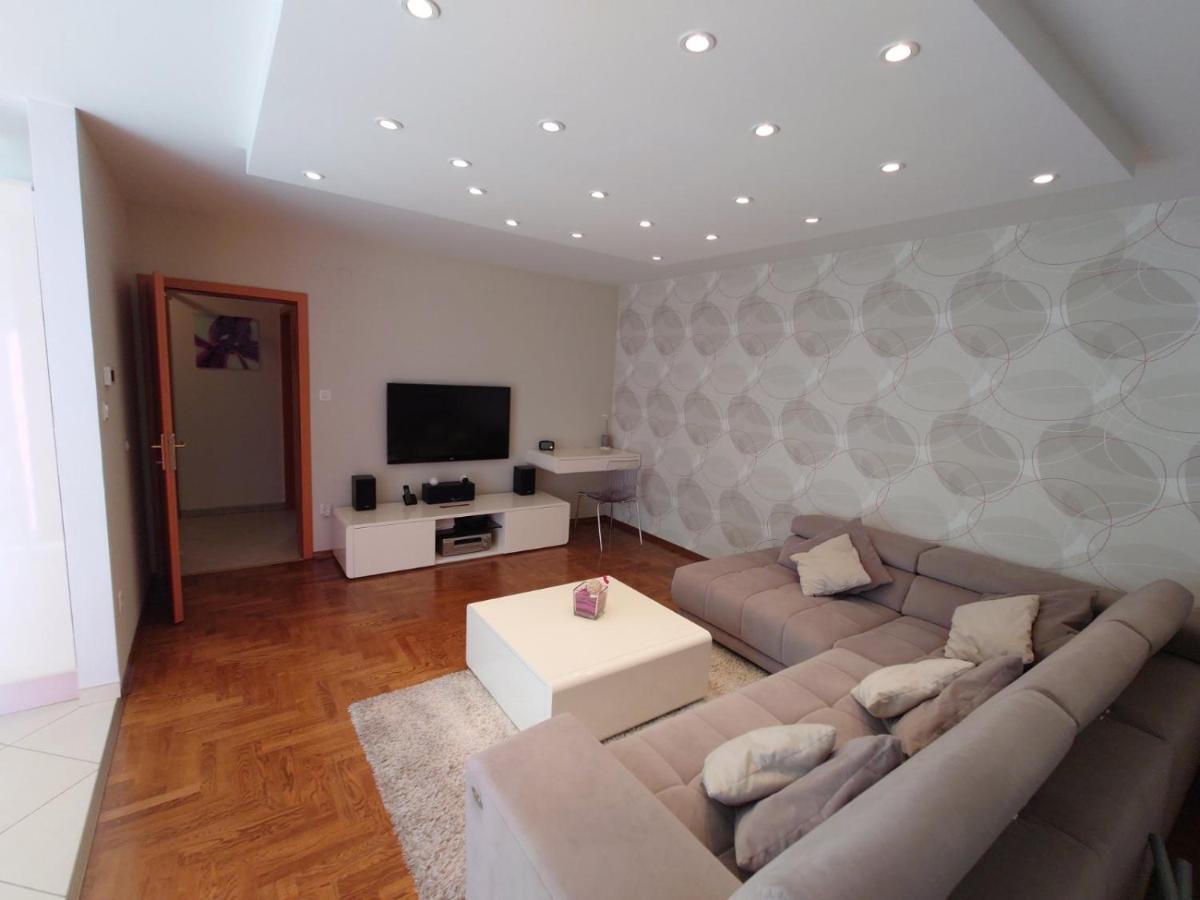 Апартаменти Apartman Mare Nostrum**** Рієка Екстер'єр фото